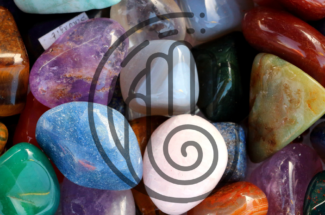 Thumbnail for the post titled: Reiki y Gemas